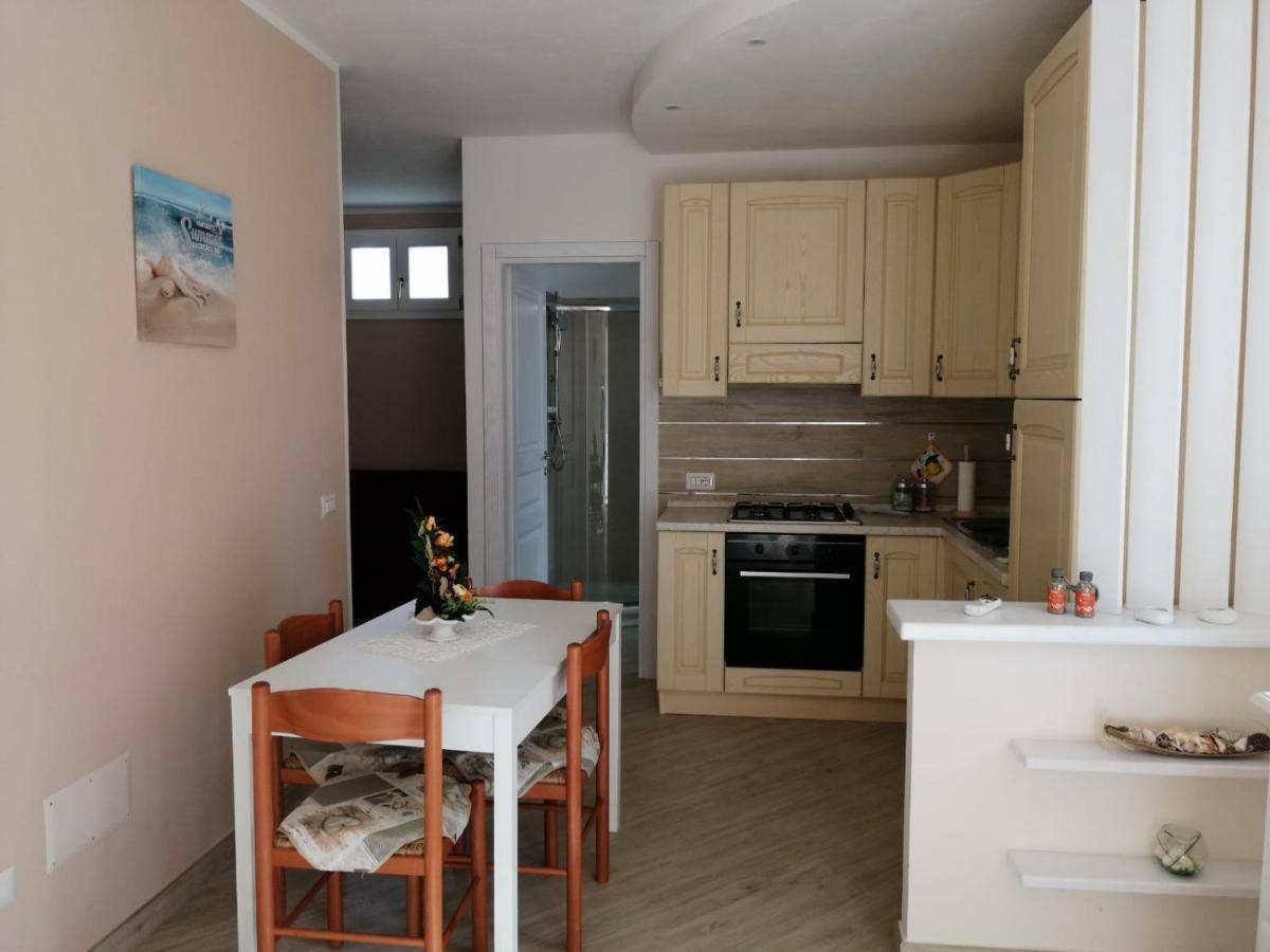 La Casa Di Geppo Apartment Кастелсардо Екстериор снимка