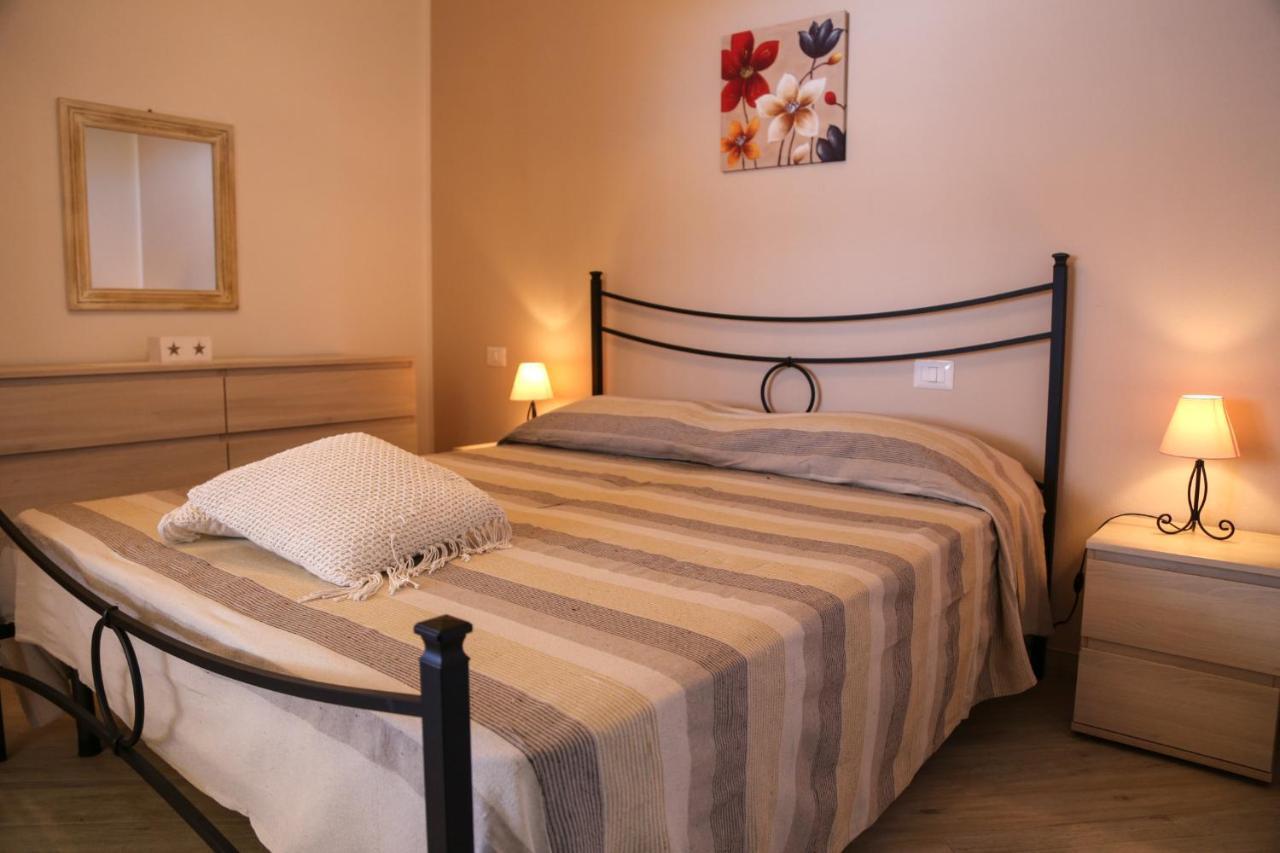 La Casa Di Geppo Apartment Кастелсардо Екстериор снимка